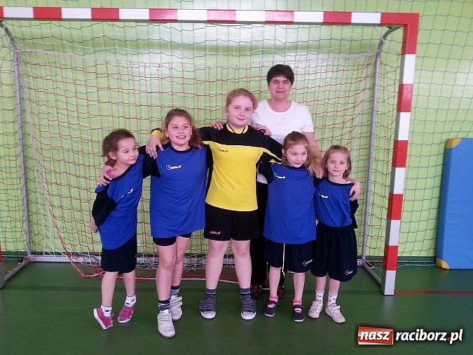 Zdjęcie w galerii na portalu naszraciborz.pl: Od pierwszaka gram w szczypiorniaka wiadomości z regionu