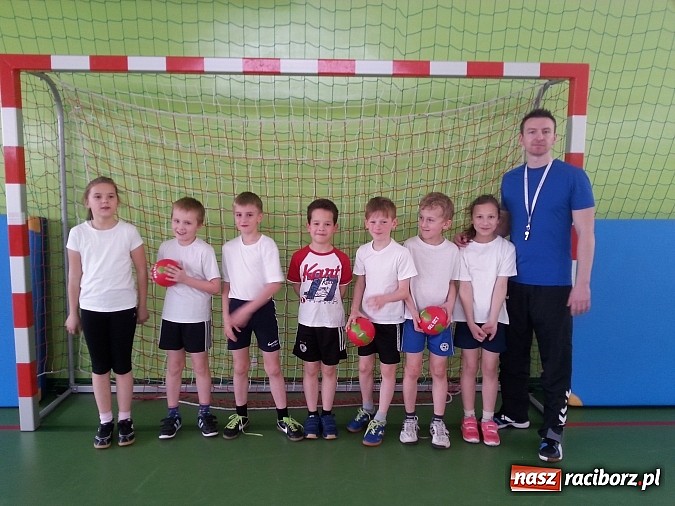 Zdjęcie w galerii na portalu naszraciborz.pl: Od pierwszaka gram w szczypiorniaka wiadomości z regionu