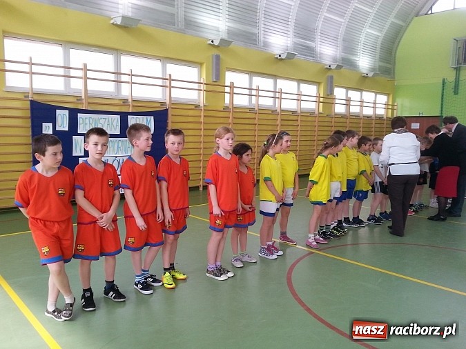 Zdjęcie w galerii na portalu naszraciborz.pl: Od pierwszaka gram w szczypiorniaka wiadomości z regionu