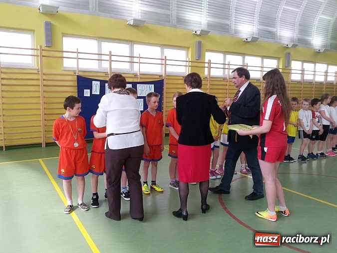 Zdjęcie w galerii na portalu naszraciborz.pl: Od pierwszaka gram w szczypiorniaka wiadomości z regionu