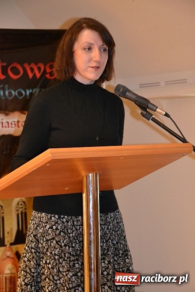 Zdjęcie w galerii na portalu naszraciborz.pl: Echa Katynia – spotkania z historią na zamku rozpoczęte  wiadomości z regionu