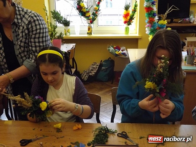 Zdjęcie w galerii na portalu naszraciborz.pl: Goście z Czech z wizytą w Szkole Podstawowej nr 13 wiadomości z regionu