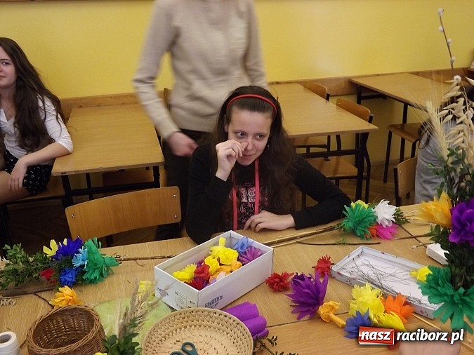 Zdjęcie w galerii na portalu naszraciborz.pl: Goście z Czech z wizytą w Szkole Podstawowej nr 13 wiadomości z regionu