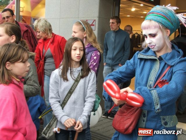 Zdjęcie w galerii na portalu naszraciborz.pl: Hokus pokus w Młyńskiej wiadomości z regionu