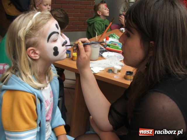 Zdjęcie w galerii na portalu naszraciborz.pl: Hokus pokus w Młyńskiej wiadomości z regionu