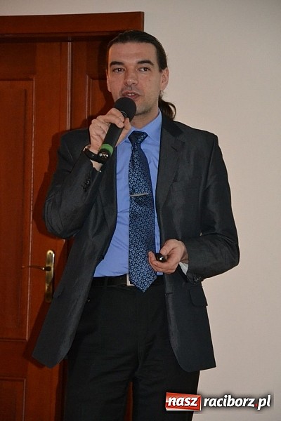 Zdjęcie w galerii na portalu naszraciborz.pl: Echa Katynia – spotkania z historią na zamku dzień drugi wiadomości z regionu