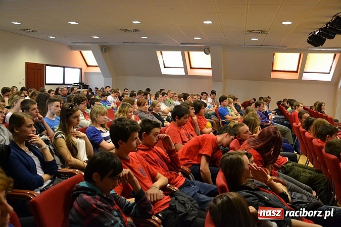 Zdjęcie w galerii na portalu naszraciborz.pl: Echa Katynia – spotkania z historią na zamku dzień drugi wiadomości z regionu