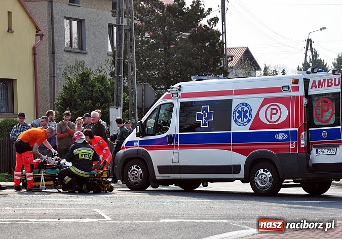 Zdjęcie w galerii na portalu naszraciborz.pl: Kolejny groźny wypadek na Drodze Krajowej nr 45 w Tworkowie wiadomości z regionu
