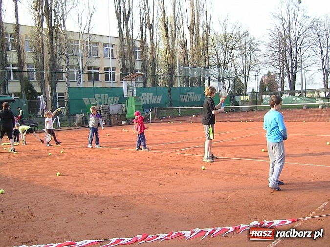 Zdjęcie w galerii na portalu naszraciborz.pl: Na korcie Rafako sezon już rozpoczęty  wiadomości z regionu