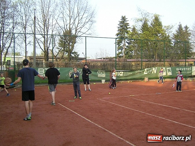 Zdjęcie w galerii na portalu naszraciborz.pl: Na korcie Rafako sezon już rozpoczęty  wiadomości z regionu
