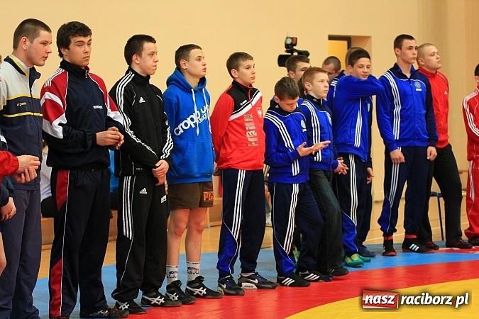 Zdjęcie w galerii na portalu naszraciborz.pl: Międzynarodowe Mistrzostwa Polski Kadetów i Juniorów w zapasach wiadomości z regionu