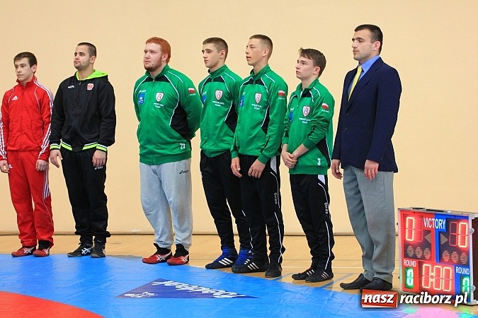 Zdjęcie w galerii na portalu naszraciborz.pl: Międzynarodowe Mistrzostwa Polski Kadetów i Juniorów w zapasach wiadomości z regionu