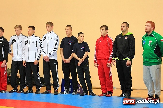 Zdjęcie w galerii na portalu naszraciborz.pl: Międzynarodowe Mistrzostwa Polski Kadetów i Juniorów w zapasach wiadomości z regionu