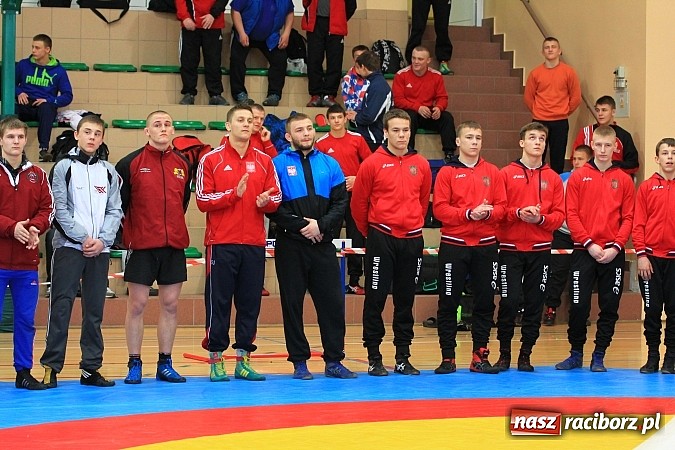 Zdjęcie w galerii na portalu naszraciborz.pl: Międzynarodowe Mistrzostwa Polski Kadetów i Juniorów w zapasach wiadomości z regionu