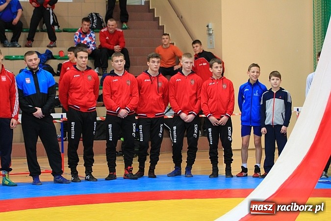 Zdjęcie w galerii na portalu naszraciborz.pl: Międzynarodowe Mistrzostwa Polski Kadetów i Juniorów w zapasach wiadomości z regionu