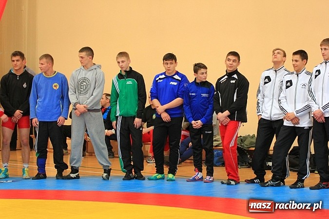 Zdjęcie w galerii na portalu naszraciborz.pl: Międzynarodowe Mistrzostwa Polski Kadetów i Juniorów w zapasach wiadomości z regionu