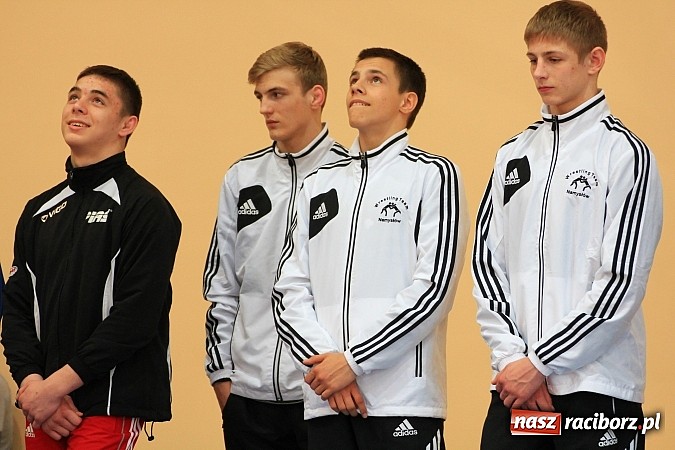 Zdjęcie w galerii na portalu naszraciborz.pl: Międzynarodowe Mistrzostwa Polski Kadetów i Juniorów w zapasach wiadomości z regionu