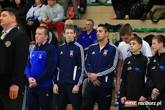 Zdjęcie w galerii na portalu naszraciborz.pl: Międzynarodowe Mistrzostwa Polski Kadetów i Juniorów w zapasach wiadomości z regionu