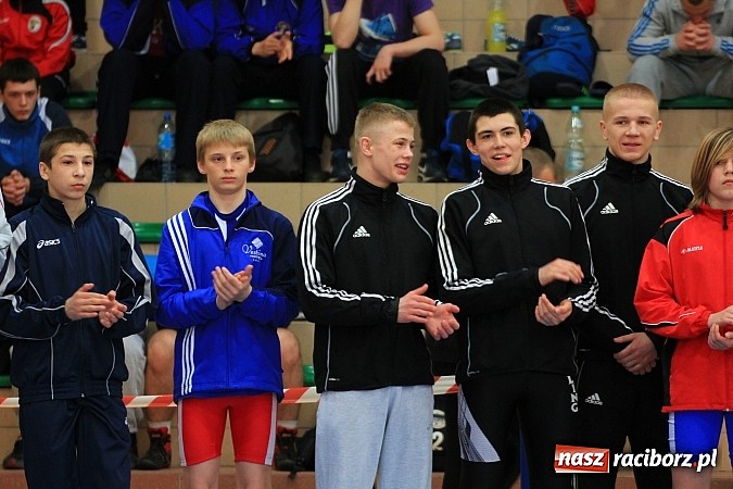 Zdjęcie w galerii na portalu naszraciborz.pl: Międzynarodowe Mistrzostwa Polski Kadetów i Juniorów w zapasach wiadomości z regionu