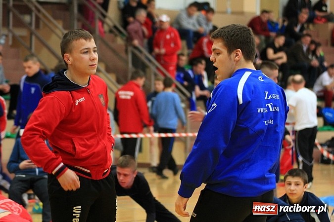 Zdjęcie w galerii na portalu naszraciborz.pl: Międzynarodowe Mistrzostwa Polski Kadetów i Juniorów w zapasach wiadomości z regionu