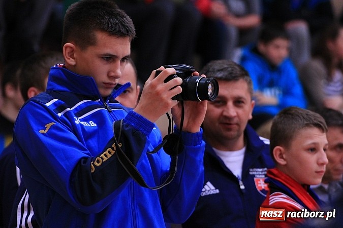 Zdjęcie w galerii na portalu naszraciborz.pl: Międzynarodowe Mistrzostwa Polski Kadetów i Juniorów w zapasach wiadomości z regionu