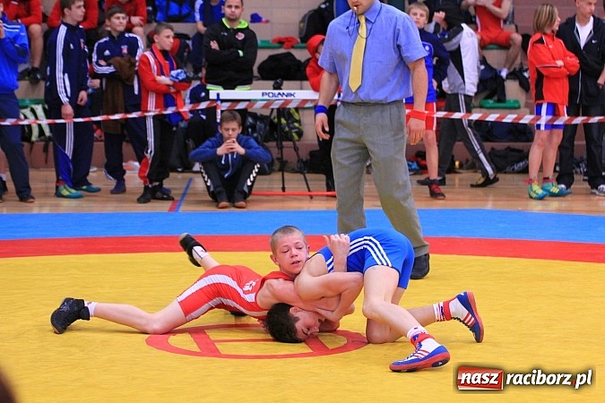 Zdjęcie w galerii na portalu naszraciborz.pl: Międzynarodowe Mistrzostwa Polski Kadetów i Juniorów w zapasach wiadomości z regionu