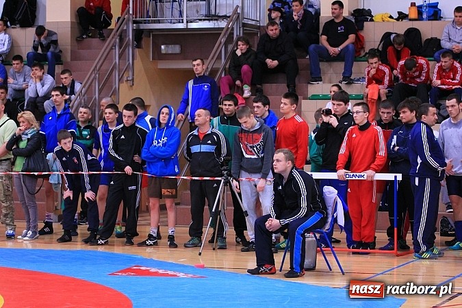 Zdjęcie w galerii na portalu naszraciborz.pl: Międzynarodowe Mistrzostwa Polski Kadetów i Juniorów w zapasach wiadomości z regionu