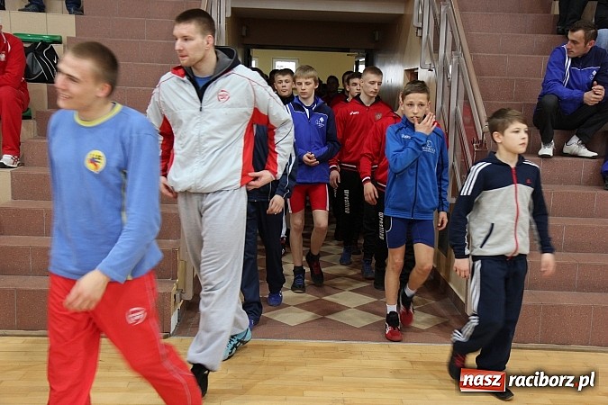 Zdjęcie w galerii na portalu naszraciborz.pl: Międzynarodowe Mistrzostwa Polski Kadetów i Juniorów w zapasach wiadomości z regionu