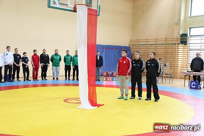 Zdjęcie w galerii na portalu naszraciborz.pl: Międzynarodowe Mistrzostwa Polski Kadetów i Juniorów w zapasach wiadomości z regionu