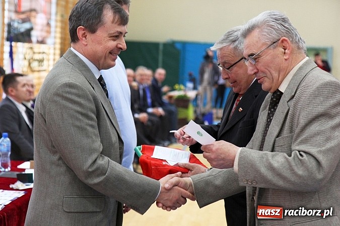 Zdjęcie w galerii na portalu naszraciborz.pl: Międzynarodowe Mistrzostwa Polski Kadetów i Juniorów w zapasach wiadomości z regionu