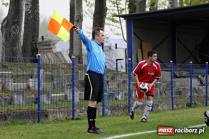 Zdjęcie w galerii na portalu naszraciborz.pl: A klasa: Krzanowice lepsze od Kornowaca wiadomości z regionu