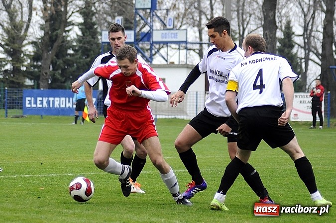 Zdjęcie w galerii na portalu naszraciborz.pl: A klasa: Krzanowice lepsze od Kornowaca wiadomości z regionu