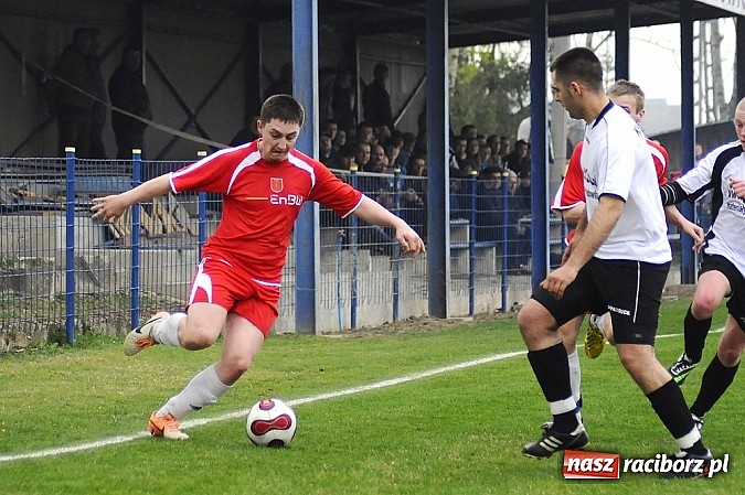 Zdjęcie w galerii na portalu naszraciborz.pl: A klasa: Krzanowice lepsze od Kornowaca wiadomości z regionu