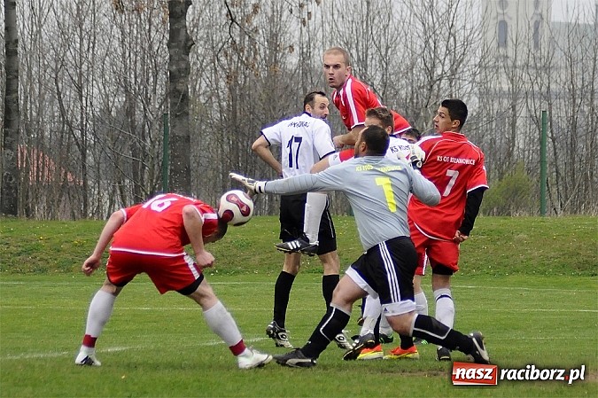 Zdjęcie w galerii na portalu naszraciborz.pl: A klasa: Krzanowice lepsze od Kornowaca wiadomości z regionu