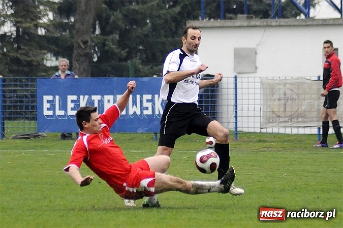 Zdjęcie w galerii na portalu naszraciborz.pl: A klasa: Krzanowice lepsze od Kornowaca wiadomości z regionu