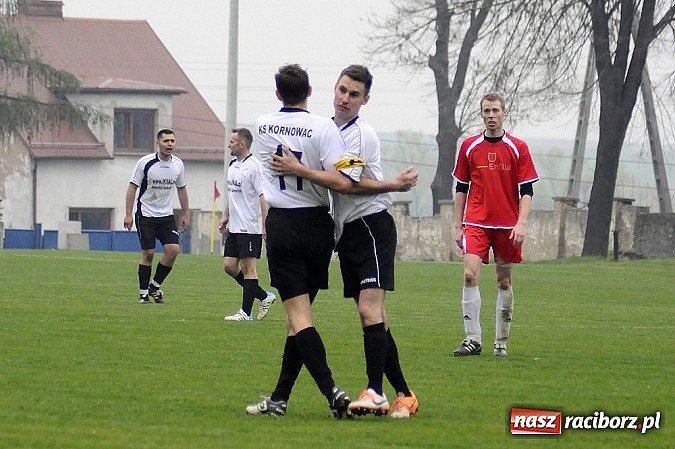 Zdjęcie w galerii na portalu naszraciborz.pl: A klasa: Krzanowice lepsze od Kornowaca wiadomości z regionu