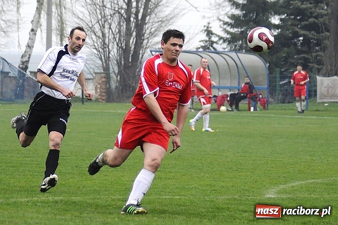 Zdjęcie w galerii na portalu naszraciborz.pl: A klasa: Krzanowice lepsze od Kornowaca wiadomości z regionu
