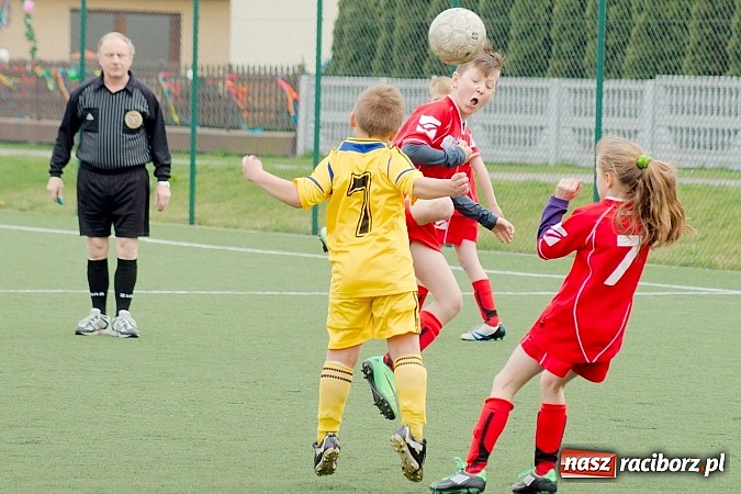 Zdjęcie w galerii na portalu naszraciborz.pl: Duet Lamczyk-Cielusek pogromcą Tworkowa wiadomości z regionu