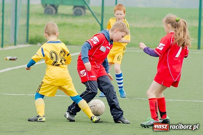 Zdjęcie w galerii na portalu naszraciborz.pl: Duet Lamczyk-Cielusek pogromcą Tworkowa wiadomości z regionu