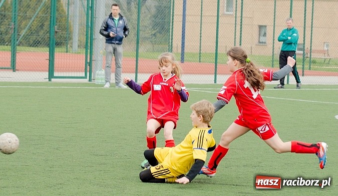 Zdjęcie w galerii na portalu naszraciborz.pl: Duet Lamczyk-Cielusek pogromcą Tworkowa wiadomości z regionu