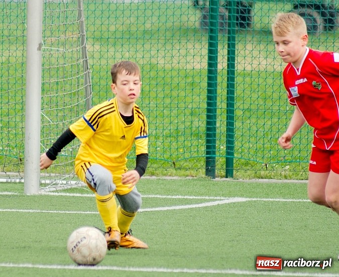 Zdjęcie w galerii na portalu naszraciborz.pl: Duet Lamczyk-Cielusek pogromcą Tworkowa wiadomości z regionu