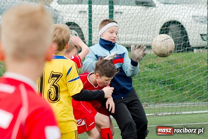 Zdjęcie w galerii na portalu naszraciborz.pl: Duet Lamczyk-Cielusek pogromcą Tworkowa wiadomości z regionu