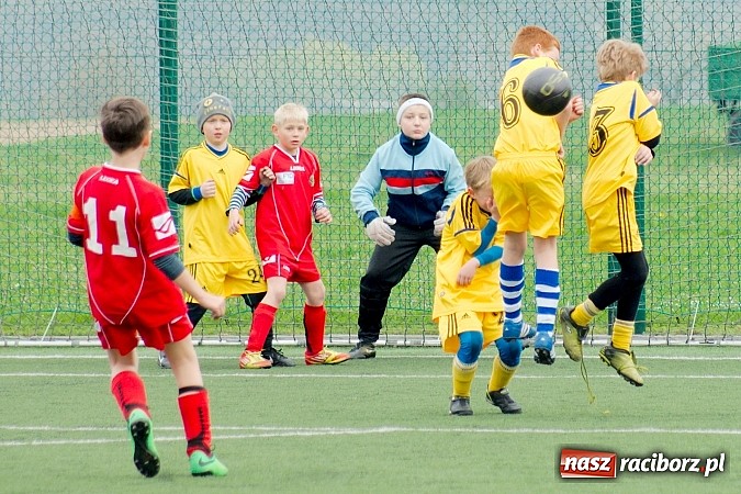 Zdjęcie w galerii na portalu naszraciborz.pl: Duet Lamczyk-Cielusek pogromcą Tworkowa wiadomości z regionu