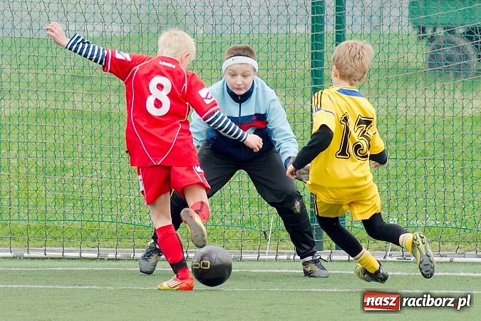 Zdjęcie w galerii na portalu naszraciborz.pl: Duet Lamczyk-Cielusek pogromcą Tworkowa wiadomości z regionu