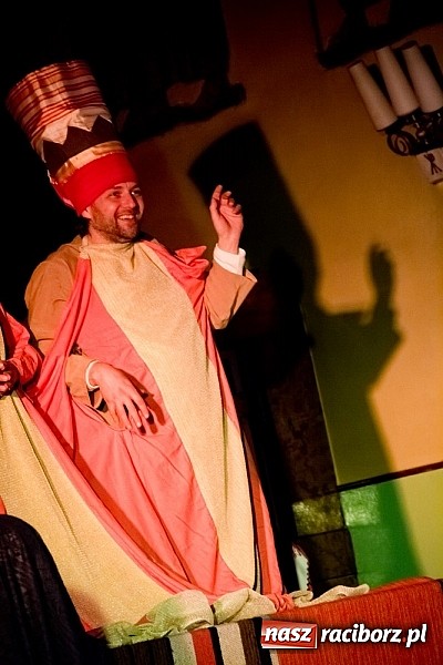 Zdjęcie w galerii na portalu naszraciborz.pl: Teatr A wystawił w Bojanowie Pasję wiadomości z regionu