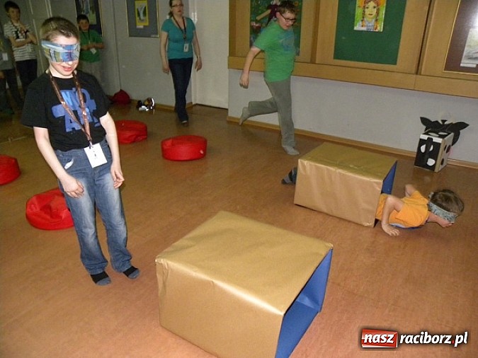 Zdjęcie w galerii na portalu naszraciborz.pl: Gwiaździste niebo nad Zielonym Wzgórzem wiadomości z regionu