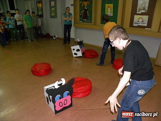 Zdjęcie w galerii na portalu naszraciborz.pl: Gwiaździste niebo nad Zielonym Wzgórzem wiadomości z regionu