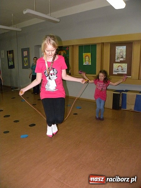 Zdjęcie w galerii na portalu naszraciborz.pl: Gwiaździste niebo nad Zielonym Wzgórzem wiadomości z regionu