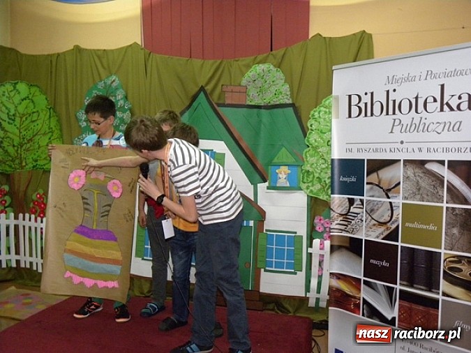 Zdjęcie w galerii na portalu naszraciborz.pl: Gwiaździste niebo nad Zielonym Wzgórzem wiadomości z regionu