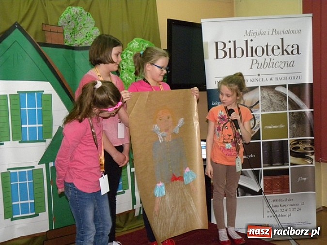 Zdjęcie w galerii na portalu naszraciborz.pl: Gwiaździste niebo nad Zielonym Wzgórzem wiadomości z regionu